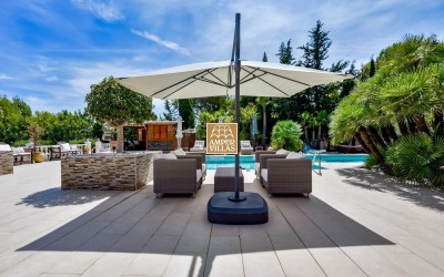 Magnificent property with a lot of privacy and dreamlike outdoor areas