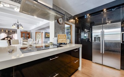 Magnificent property with a lot of privacy and dreamlike outdoor areas