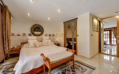 Magnificent property with a lot of privacy and dreamlike outdoor areas