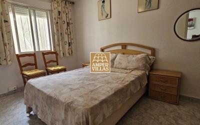 Sunny apartment in the center of Albir