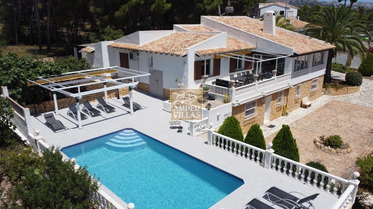 Villa for rent in Altea with private pool
