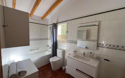 CHALET IN A QUIET AREA WITH PRIVATE POOL